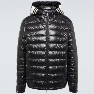 luxe bon marché Moncler Veste en duvet noire